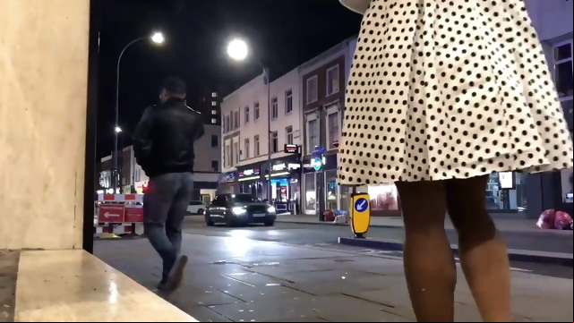 Crossdresser amateur outdoor solo